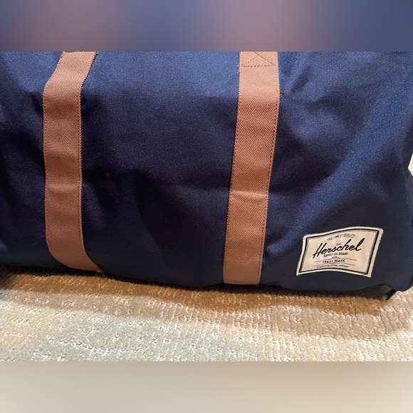 Herschel Novel Navy and Tan 43 L Duffel Bag - Picture 5 of 7
